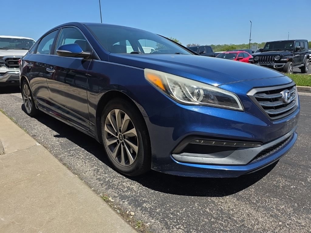 Used 2017 Hyundai Sonata Sport w/ Value Edition Package 02 image 3