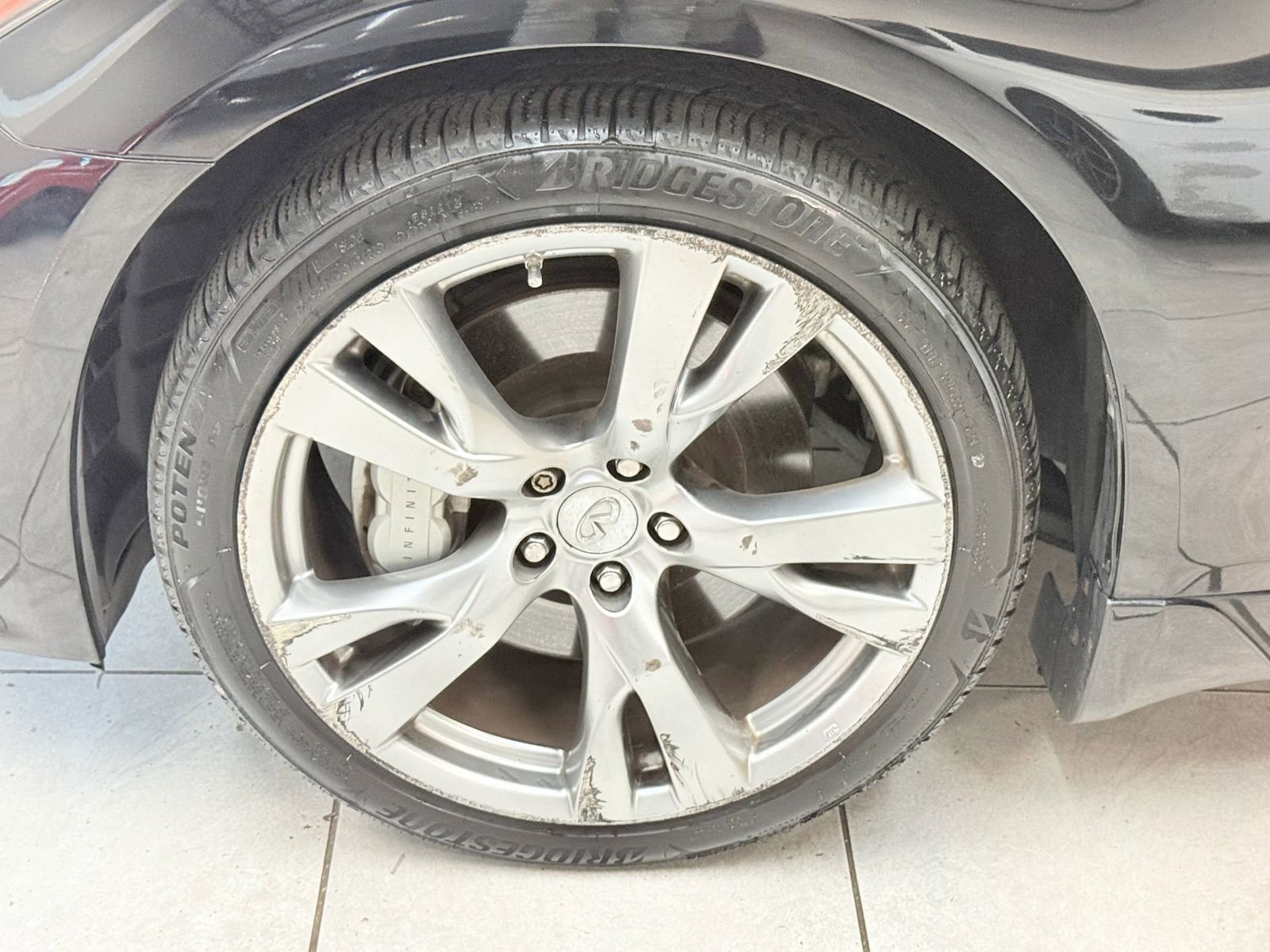 Used 2013 INFINITI M37 w/ Premium Pkg RWD image 39