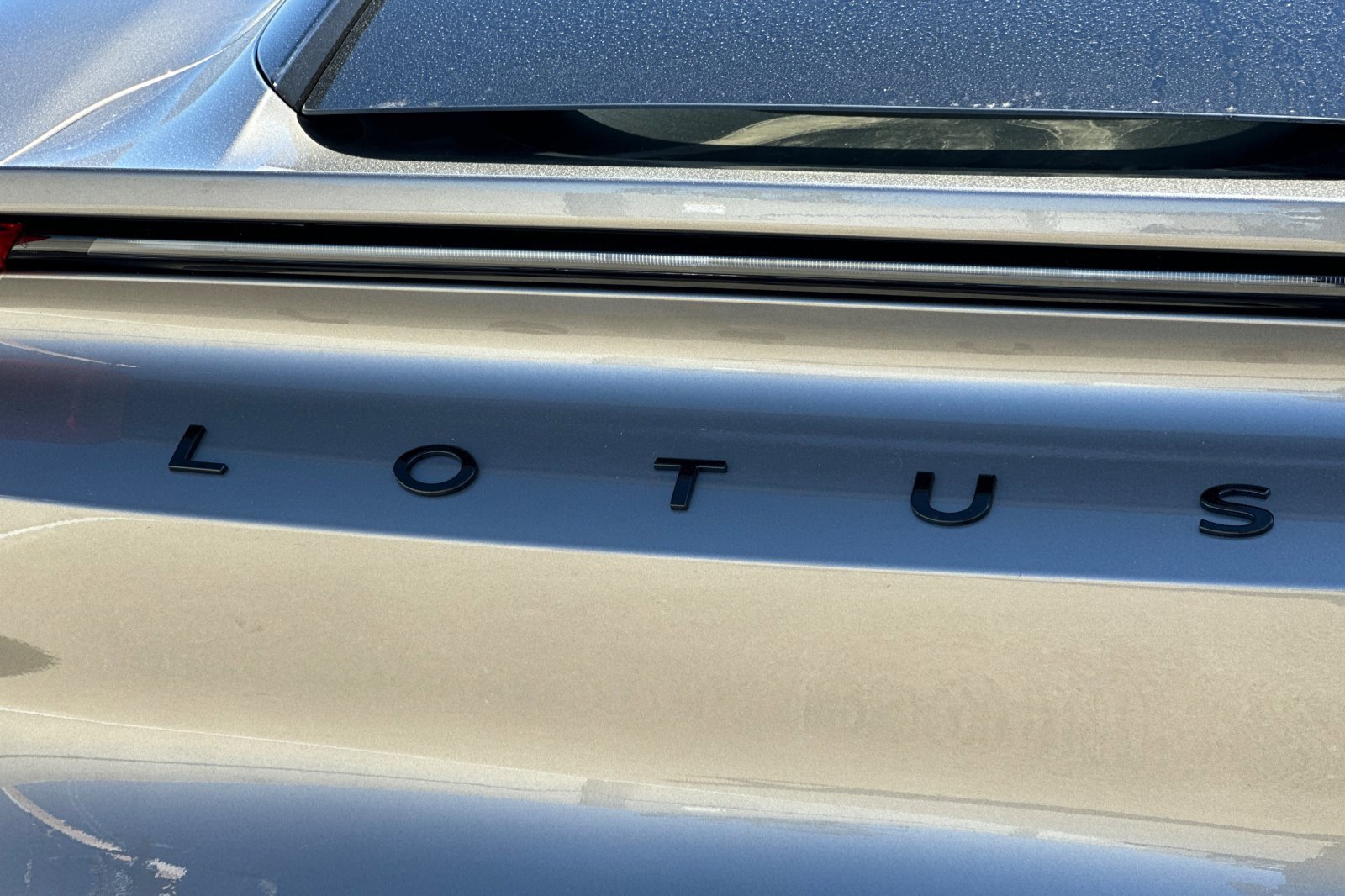 Used 2024 Lotus Emira First Edition image 7