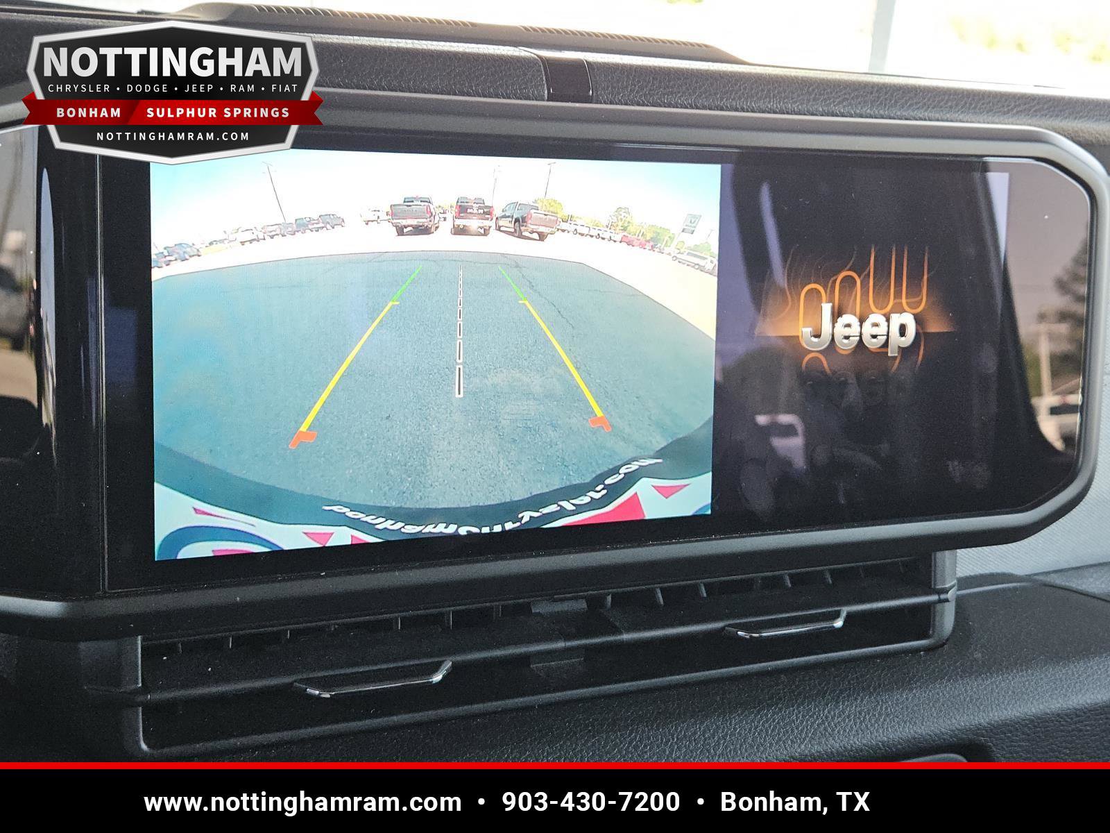 Used 2024 Jeep Wrangler Unlimited Sport AWD/4WD image 16