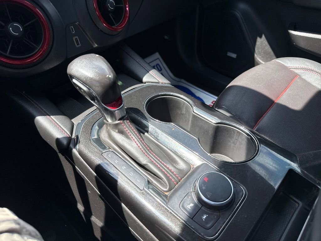 Used 2019 Chevrolet Blazer RS FWD image 34