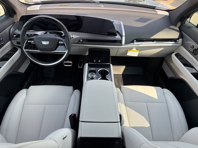 New 2026 Cadillac Vistiq Sport w/ LPO, Floor Liner Package image 20