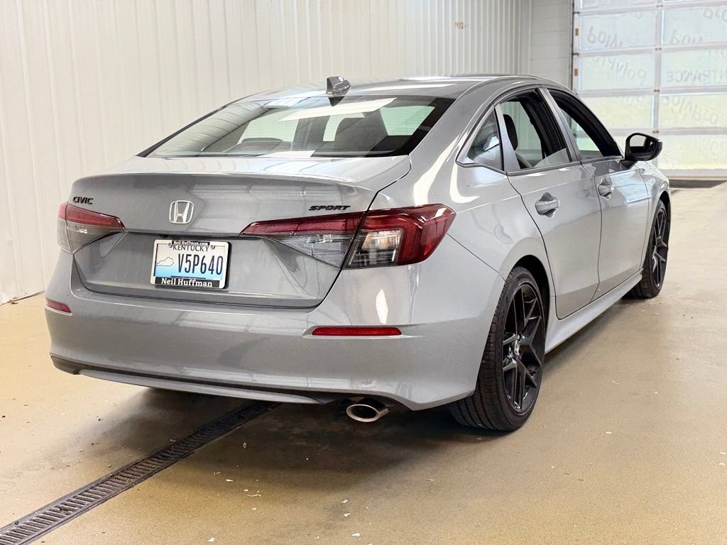 Used 2026 Honda Civic Sport image 5