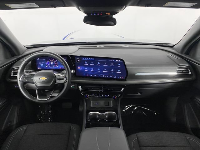 Certified 2026 Chevrolet Traverse LT FWD image 14