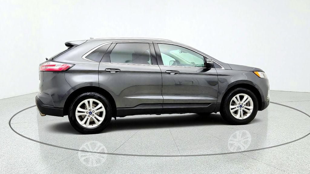 Used 2020 Ford Edge SEL w/ Convenience Package AWD/4WD image 4