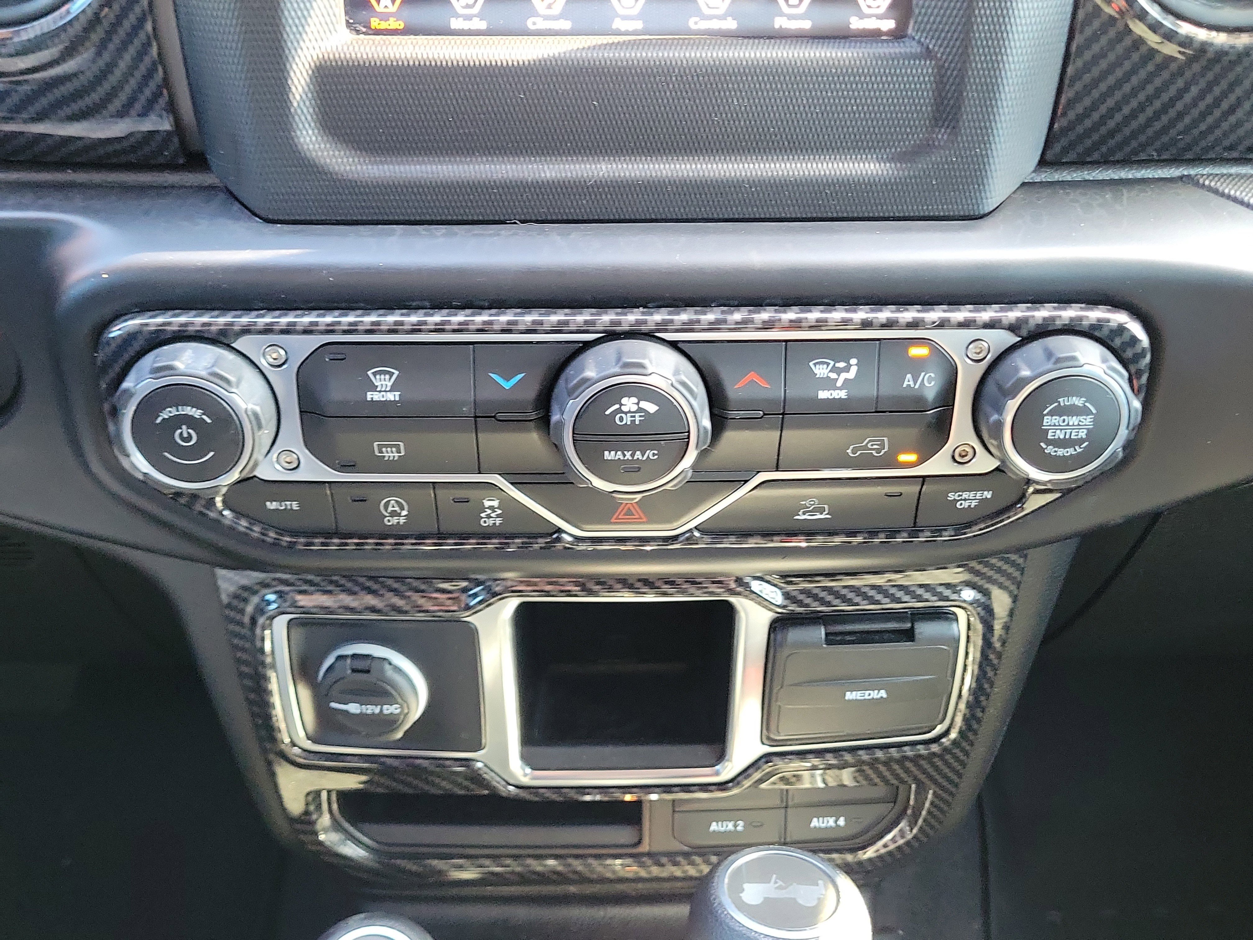 Used 2022 Jeep Wrangler Sport AWD/4WD image 27