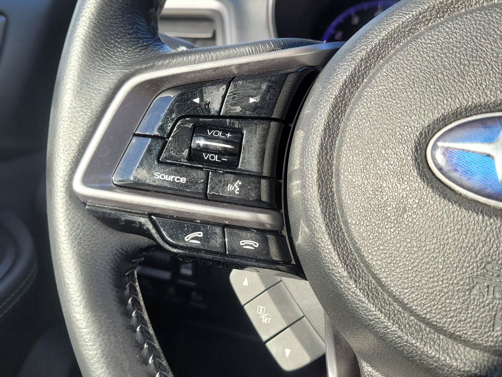 Used 2018 Subaru Outback 2.5i Limited AWD/4WD image 9