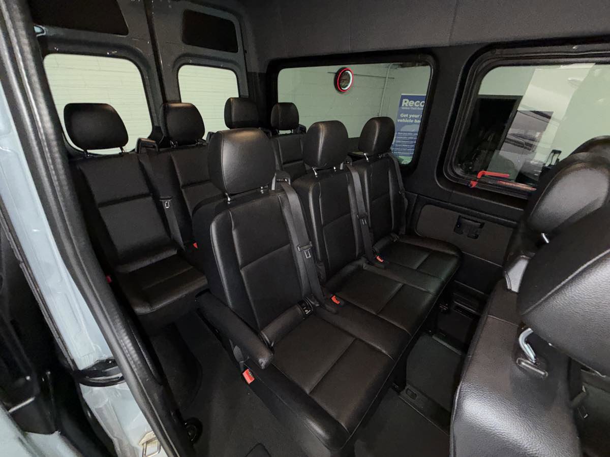 Used 2019 Mercedes-Benz Sprinter 2500 image 6