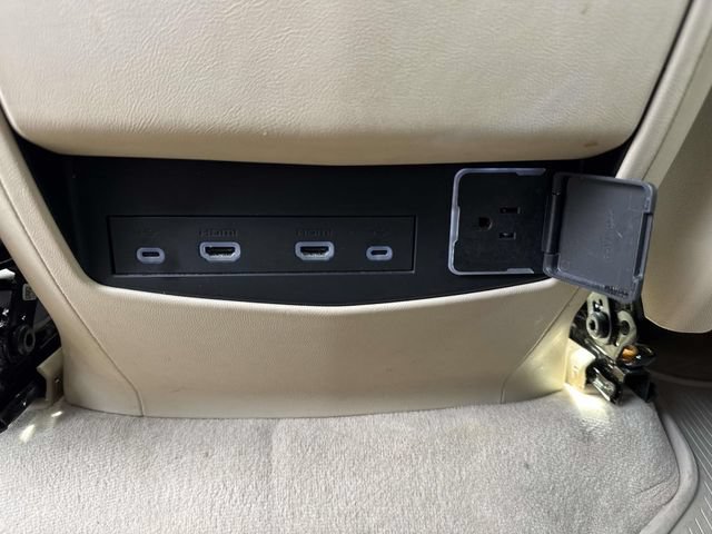 Used 2021 Cadillac Escalade Premium Luxury w/ Driver Assist Tech Package RWD image 19