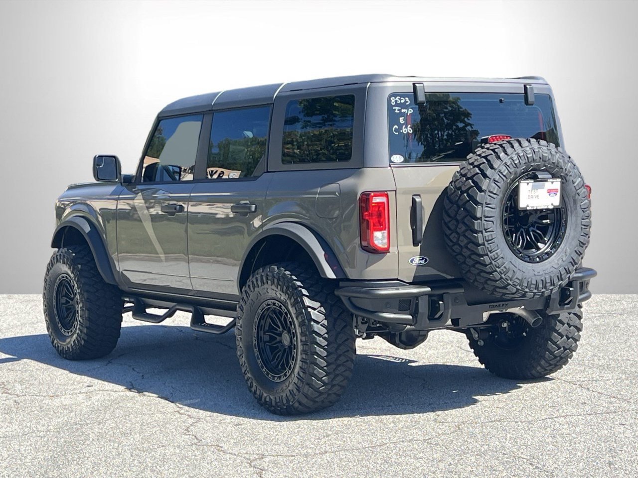 New 2026 Ford Bronco 4-Door AWD/4WD image 27