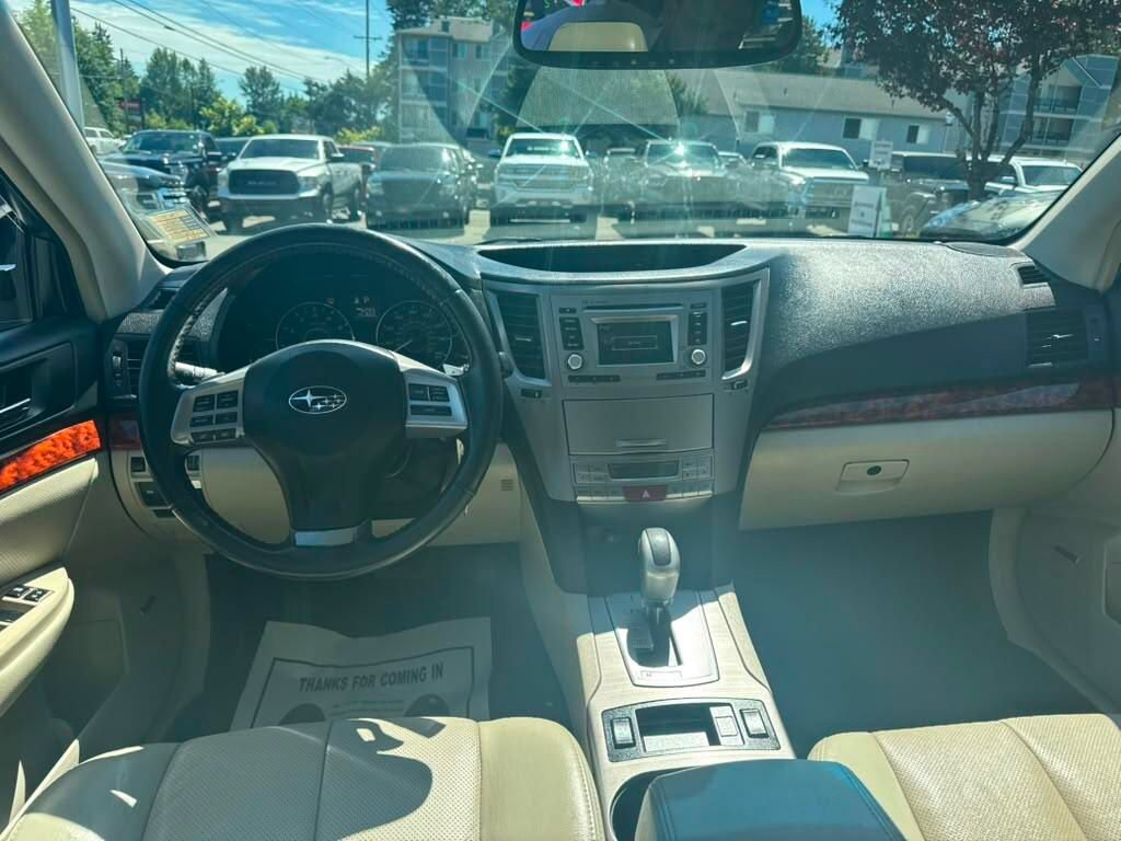 Used 2012 Subaru Outback 3.6R Limited w/ Moonroof Pkg AWD/4WD image 17