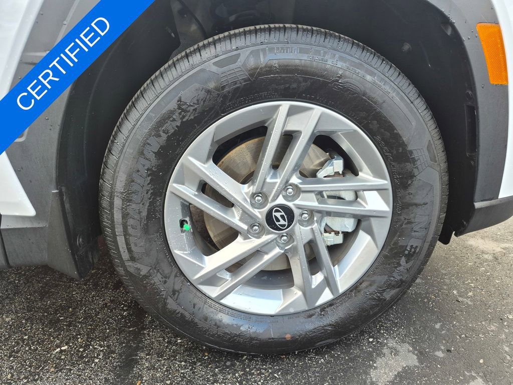 Used 2025 Hyundai Tucson SE image 9