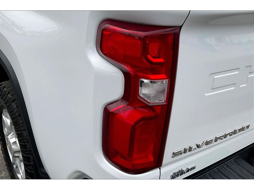 Used 2022 Chevrolet Silverado 2500 LTZ w/ Gooseneck/5TH Wheel Package AWD/4WD image 29