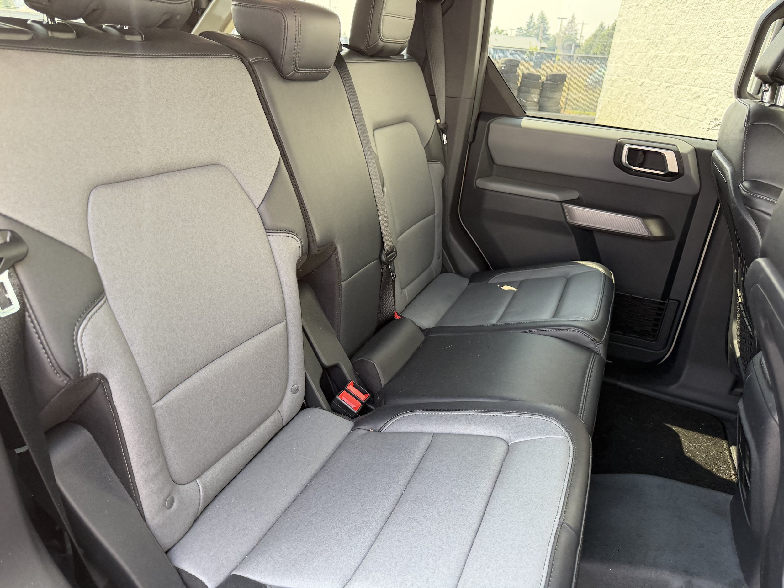 Used 2022 Ford Bronco Everglades AWD/4WD image 31