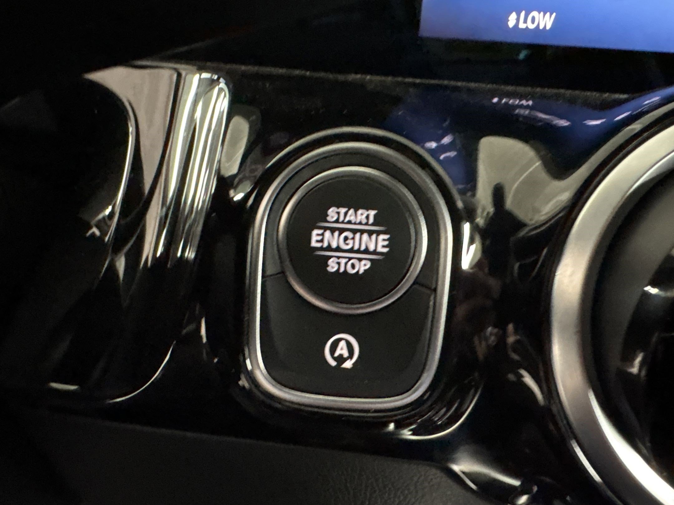 Certified 2025 Mercedes-Benz GLA 250 image 26