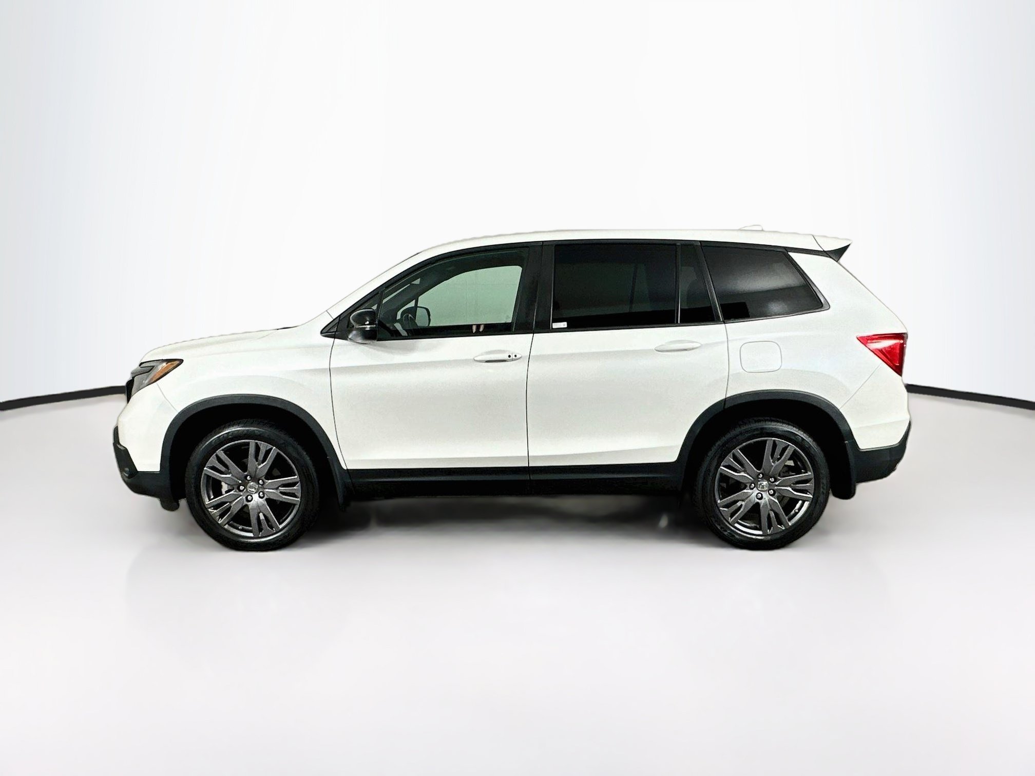 Used 2021 Honda Passport EX-L image 4
