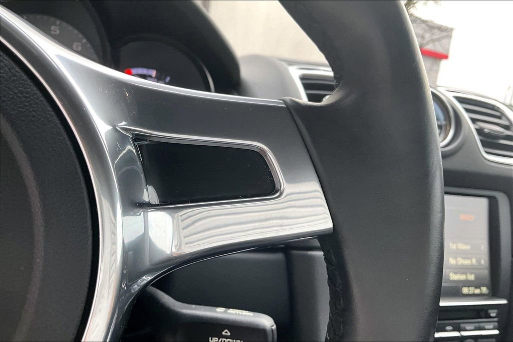Used 2016 Porsche Cayman S image 11