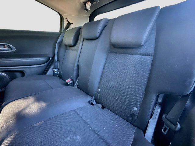 Used 2018 Honda HR-V EX image 23