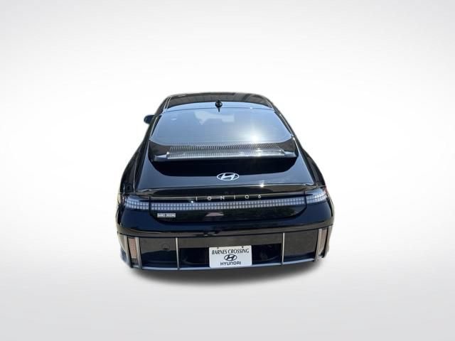 Used 2023 Hyundai Ioniq 6 SEL RWD image 4