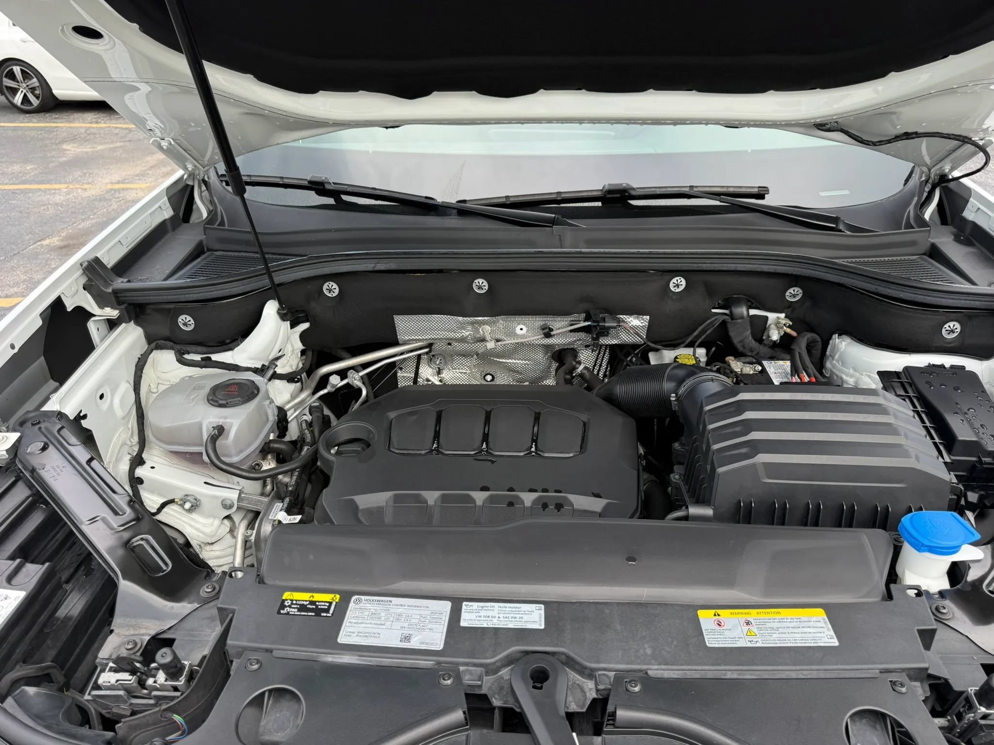 Used 2024 Volkswagen Atlas SE FWD image 29