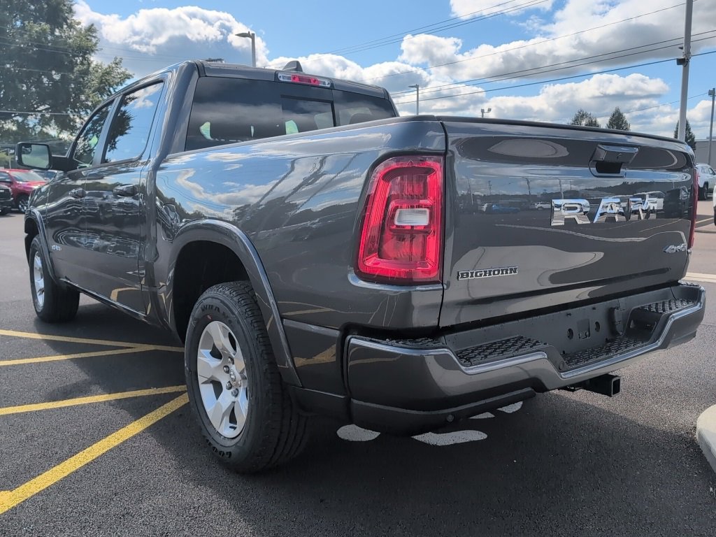 New 2025 RAM 1500 4x4 Crew Cab image 5