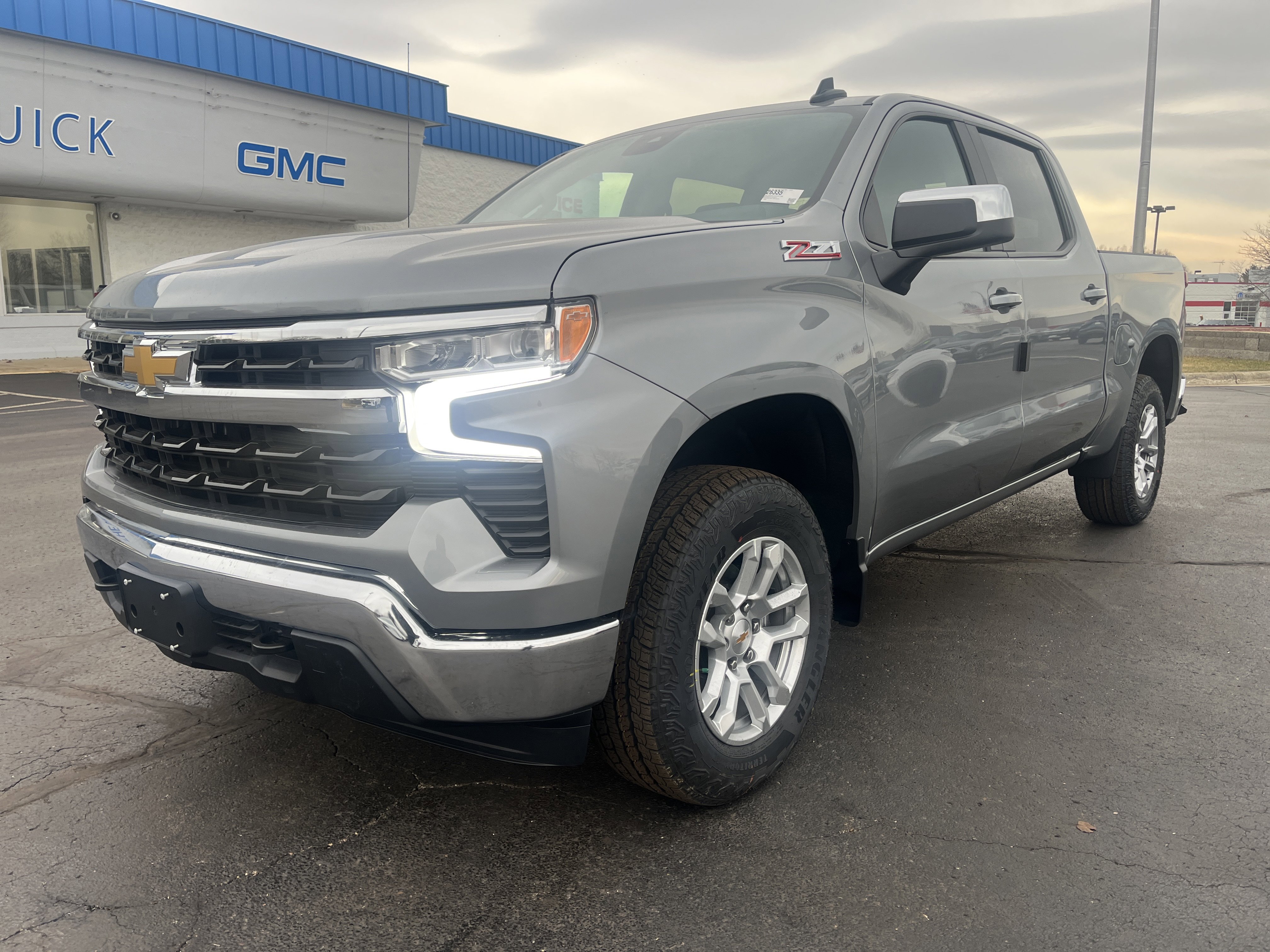 New 2026 Chevrolet Silverado 1500 LT image 23