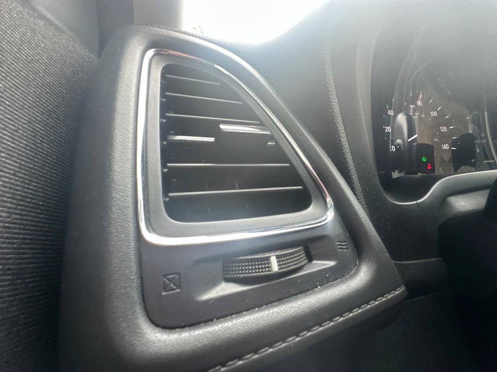 Used 2022 Honda HR-V EX image 7