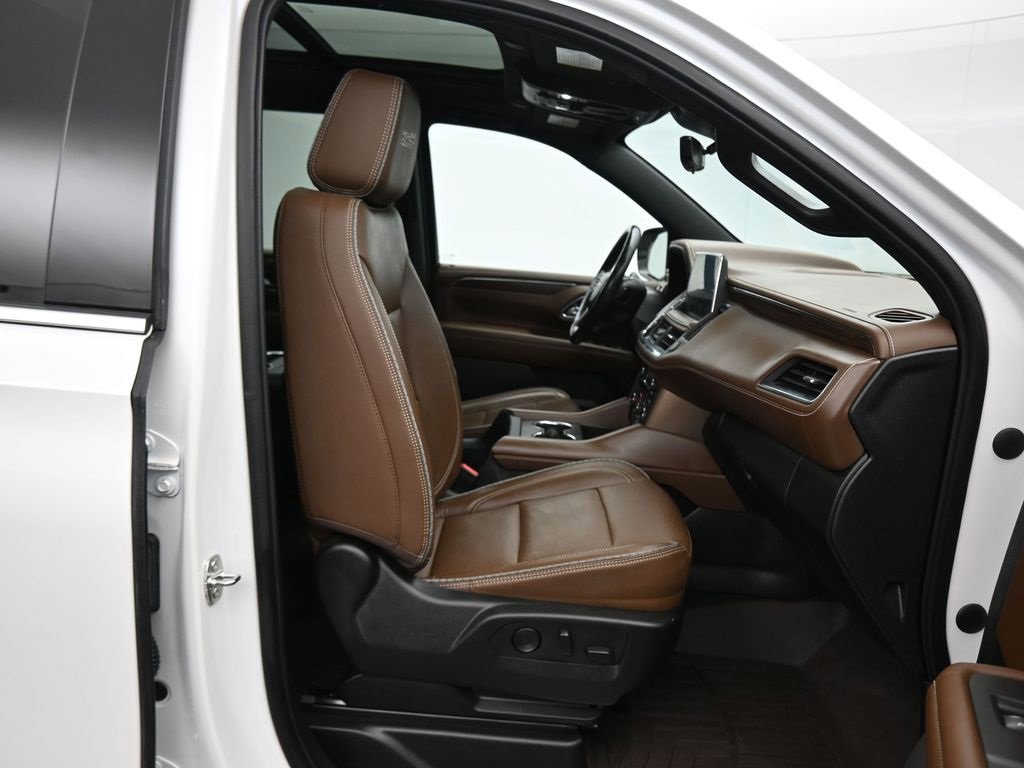 Used 2023 Chevrolet Suburban High Country w/ Premium Package 2 image 62