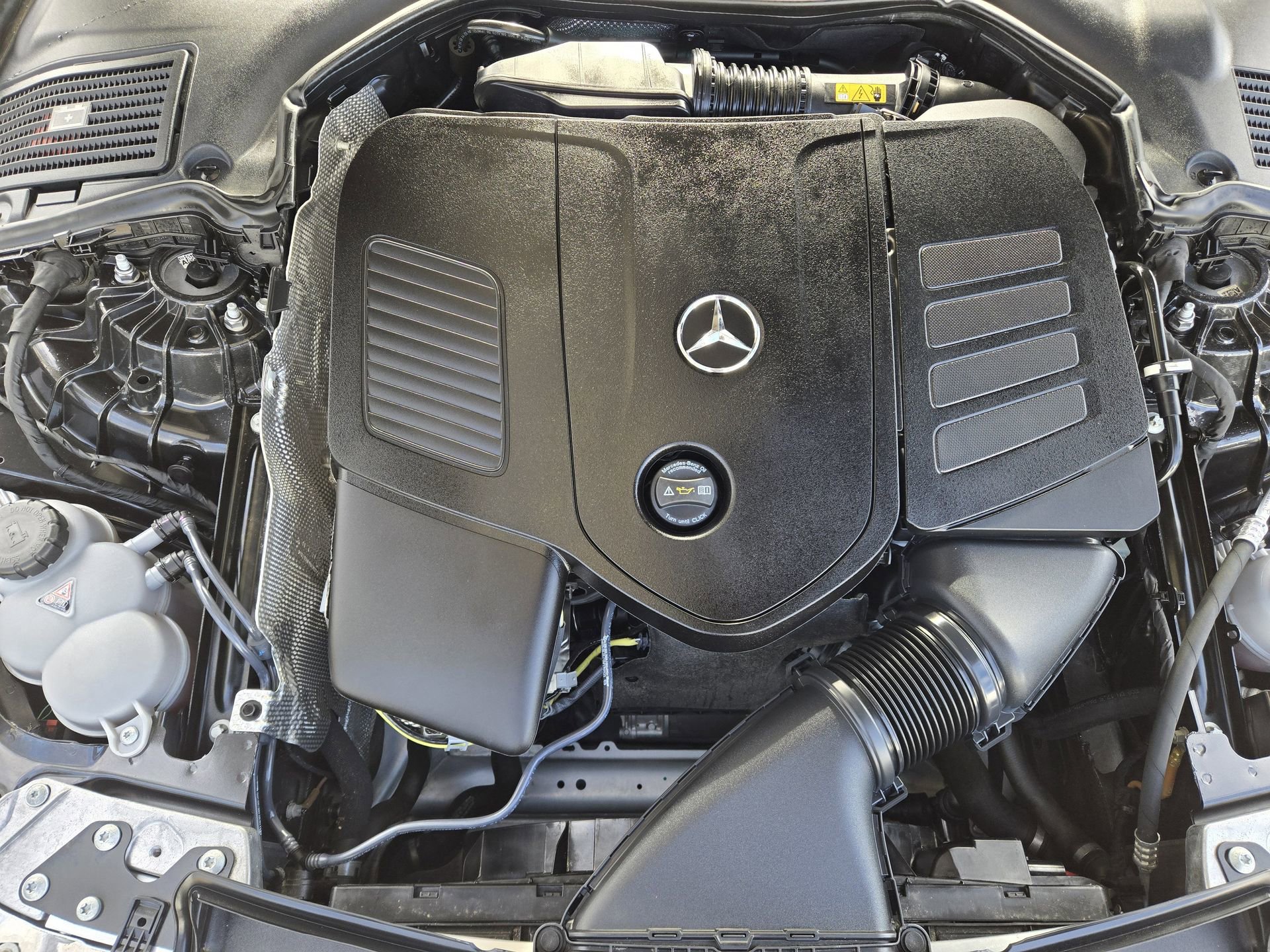 Certified 2024 Mercedes-Benz CLE 300 4MATIC Coupe image 29