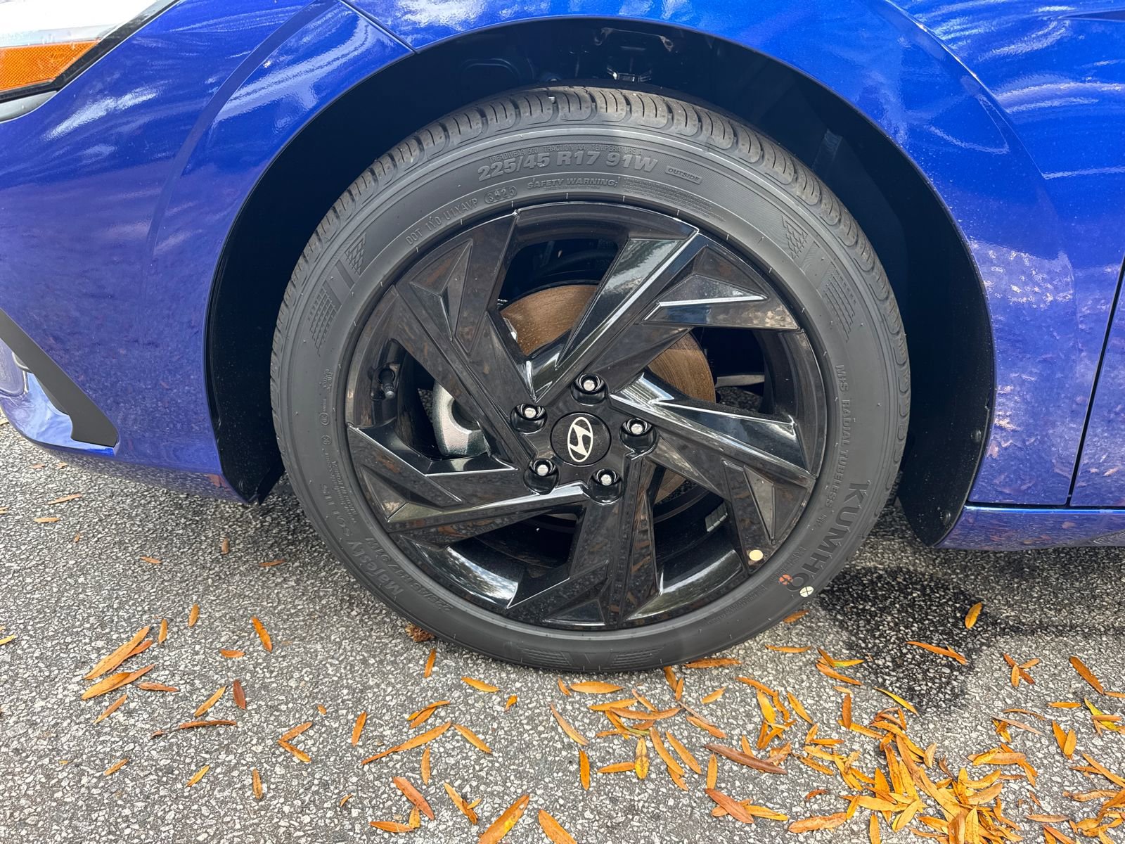 New 2026 Hyundai Elantra Sport w/ Cargo Package image 11