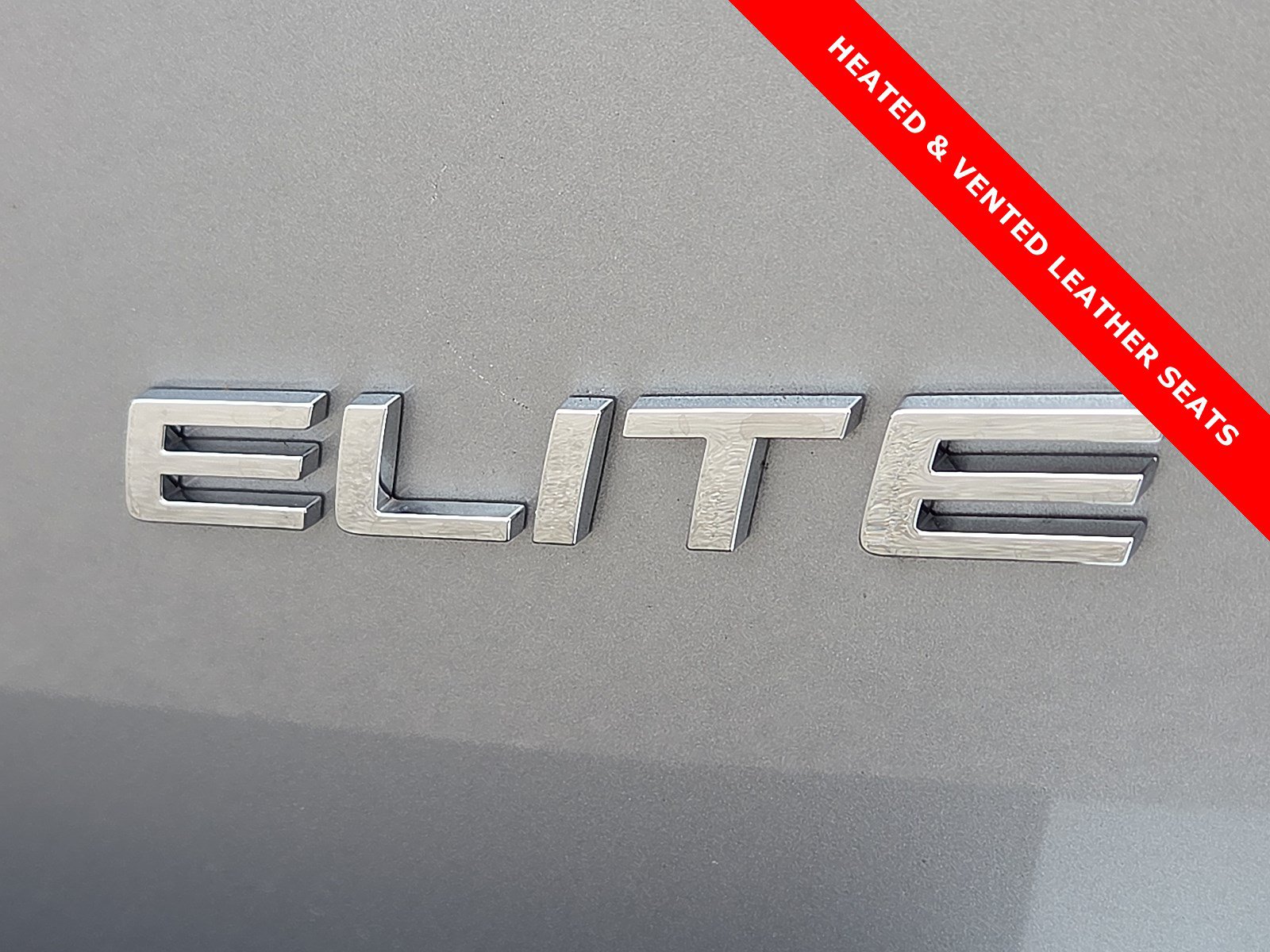 Used 2026 Honda Odyssey Elite image 8