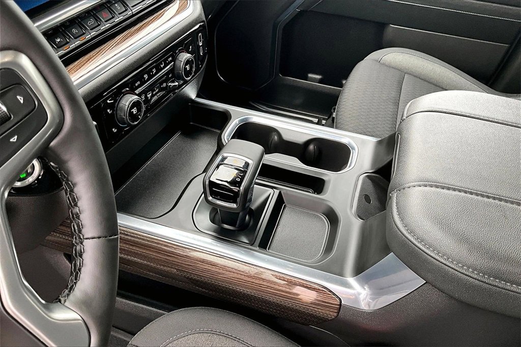 Used 2025 Chevrolet Silverado 1500 LT Trail Boss w/ Protection Package image 15