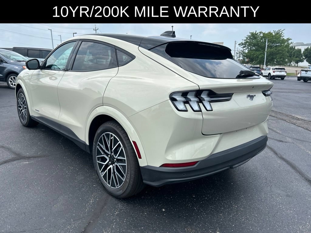 Used 2025 Ford Mustang Mach-E Premium RWD image 3
