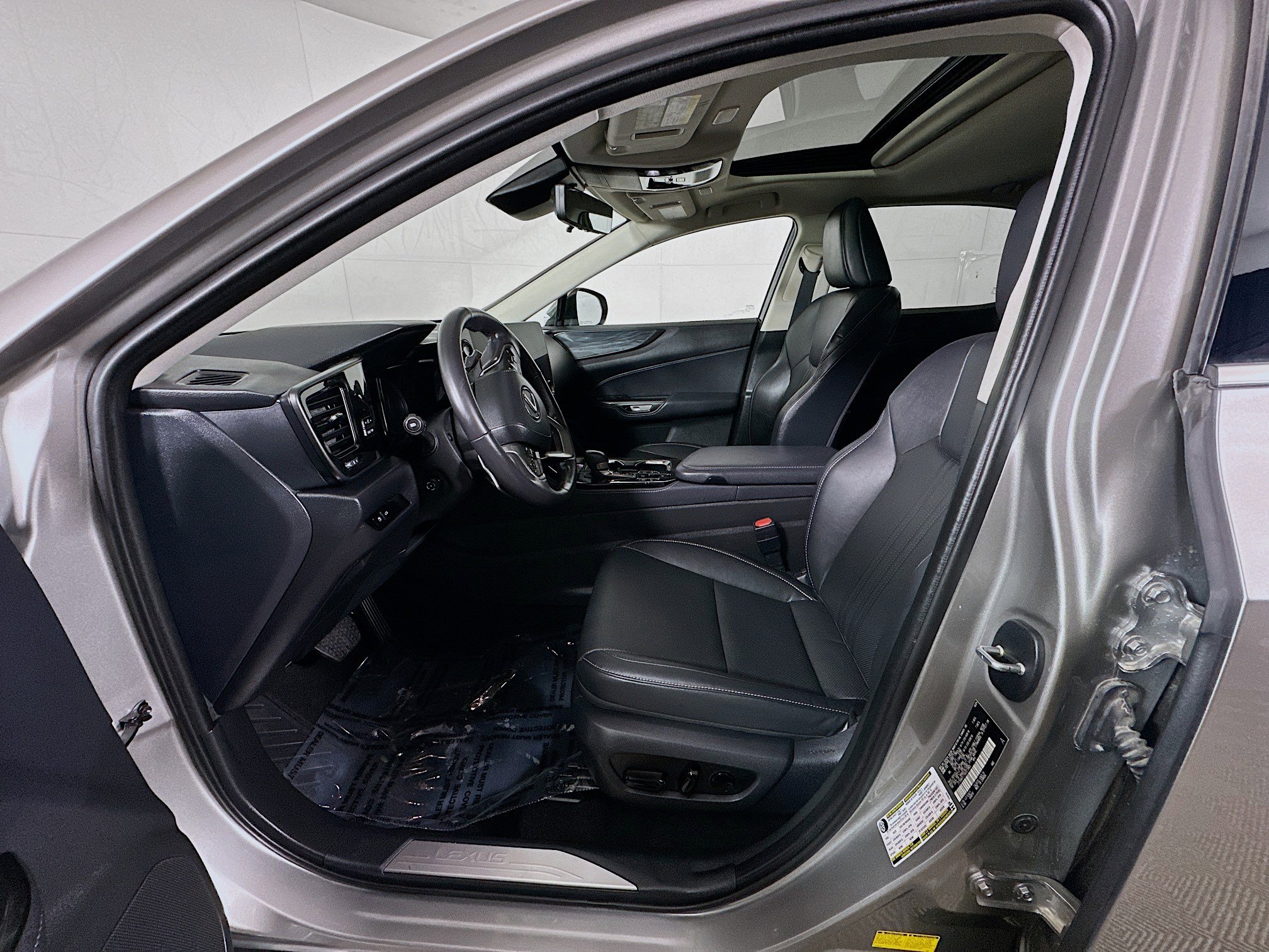 Used 2025 Lexus NX 350 AWD w/ Cold Area Package image 21