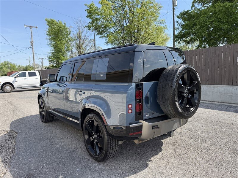Used 2021 Land Rover Defender 110 X-Dynamic HSE AWD/4WD image 8