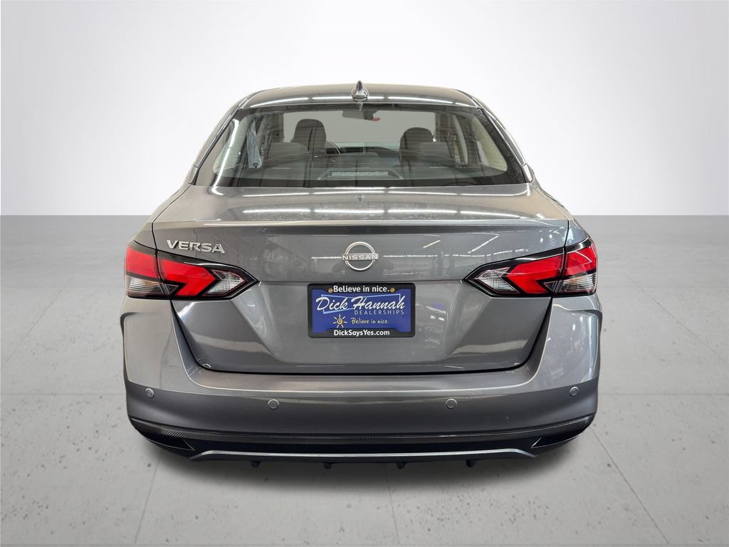 Used 2025 Nissan Versa SV FWD image 5