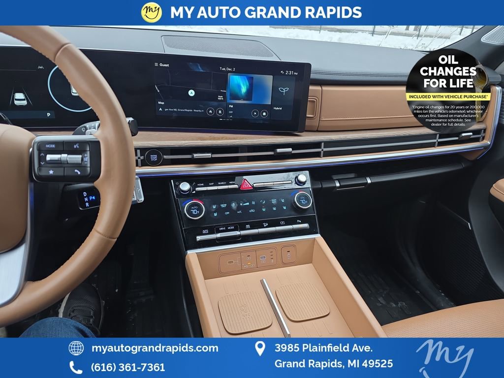 Used 2025 Hyundai Santa Fe Limited image 28