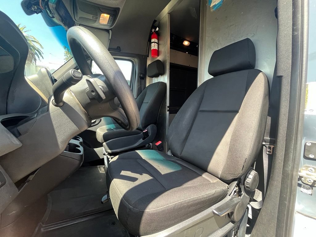 Used 2019 Mercedes-Benz Sprinter 170 image 12
