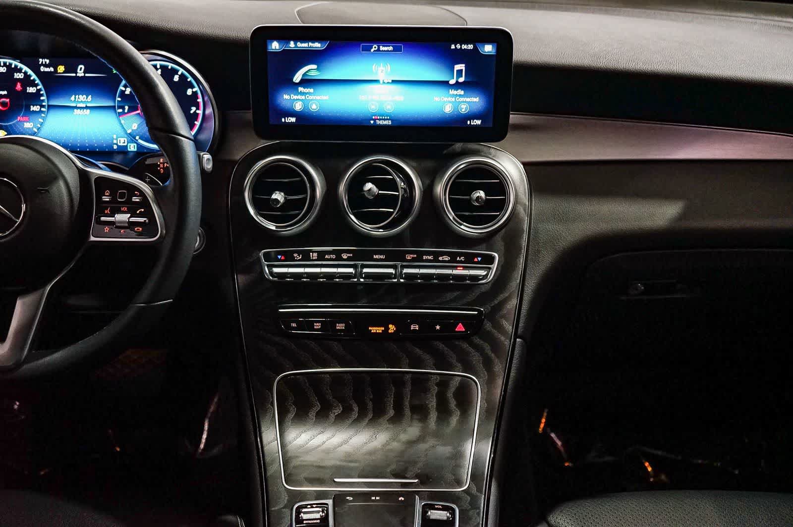 Certified 2022 Mercedes-Benz GLC 300 image 12
