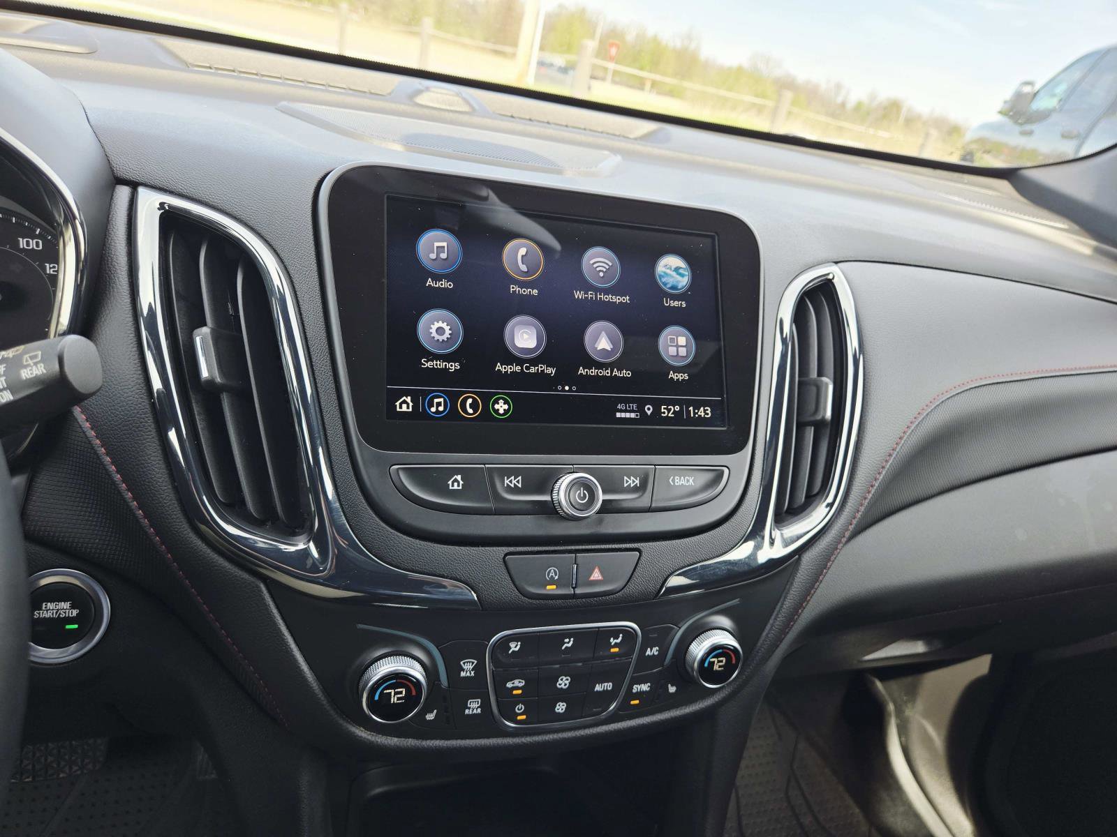 Used 2024 Chevrolet Equinox RS w/ RS Leather Package image 27