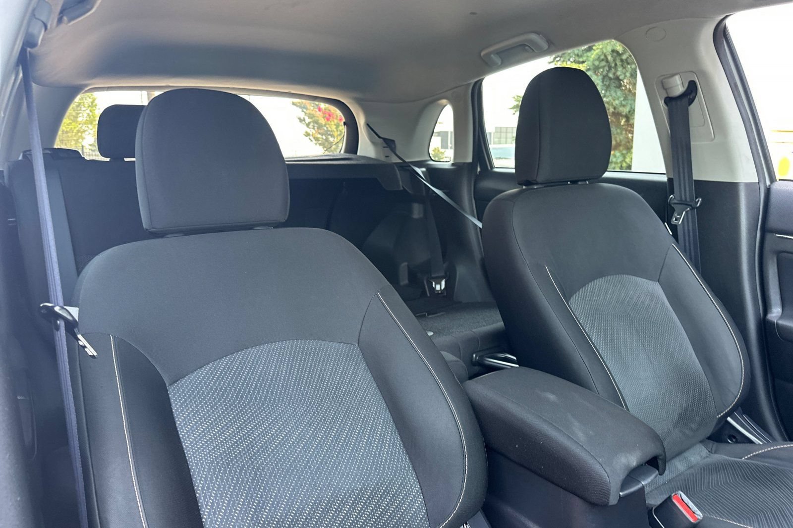 Used 2013 Mitsubishi Outlander Sport SE AWD/4WD image 17