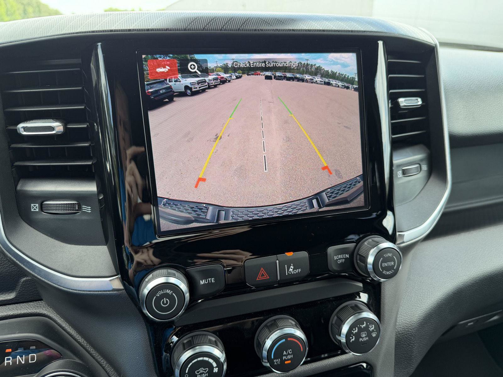 New 2026 RAM 1500 Express AWD/4WD image 12