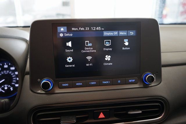 Used 2022 Hyundai Kona SE image 33