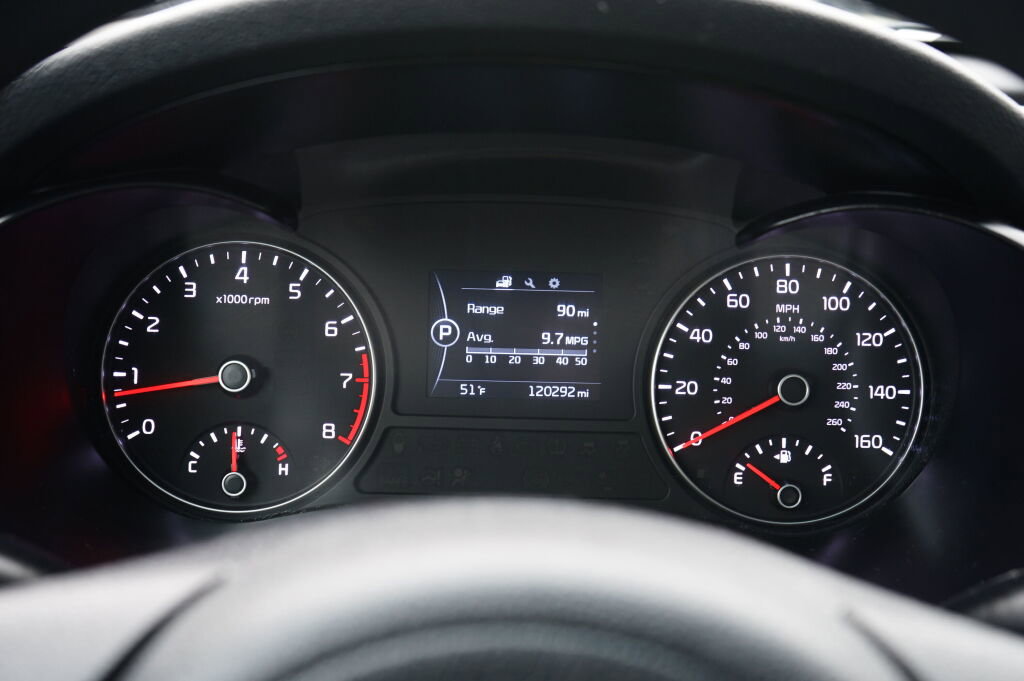 Used 2017 Kia Optima LX image 16