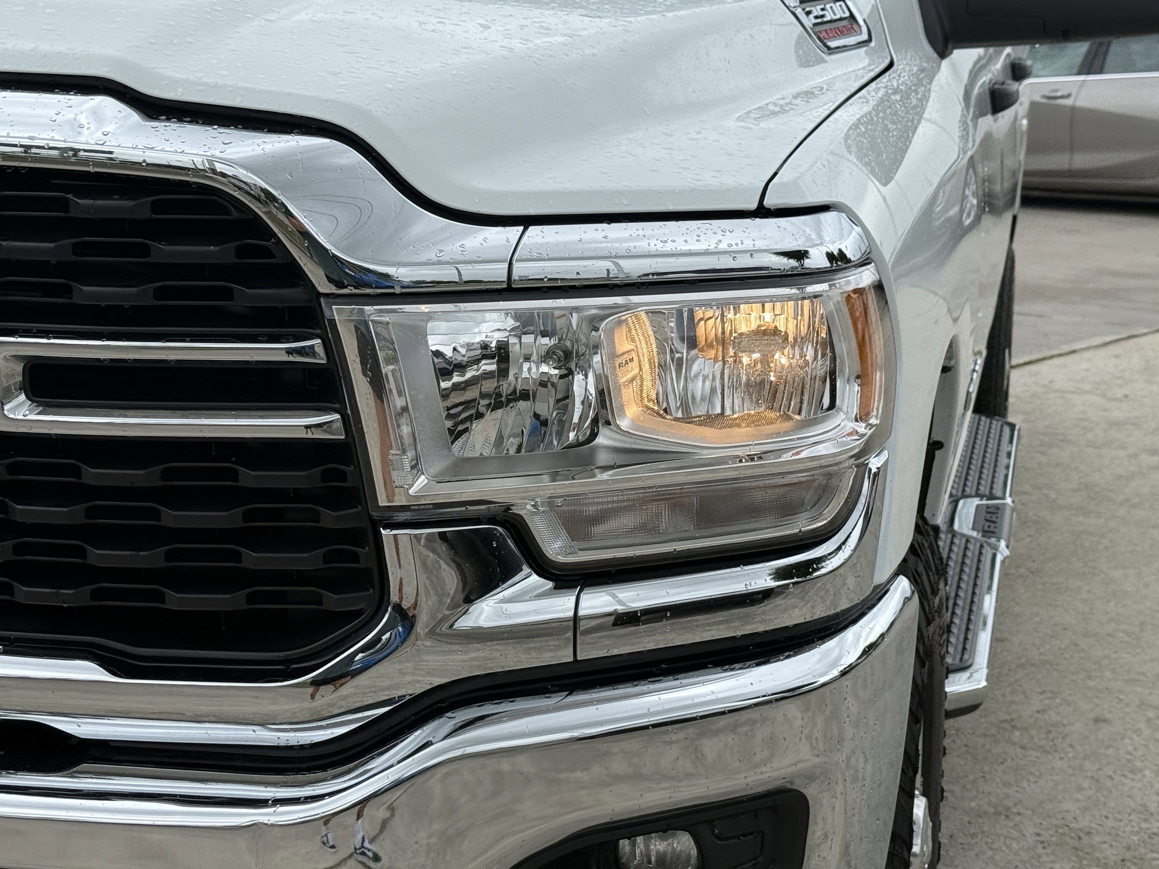 Used 2024 RAM 2500 Big Horn AWD/4WD image 11