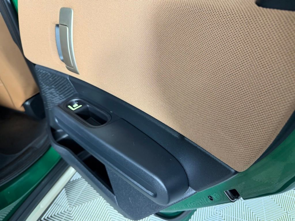 Used 2025 MINI Cooper Countryman S w/ Comfort Package Max image 32