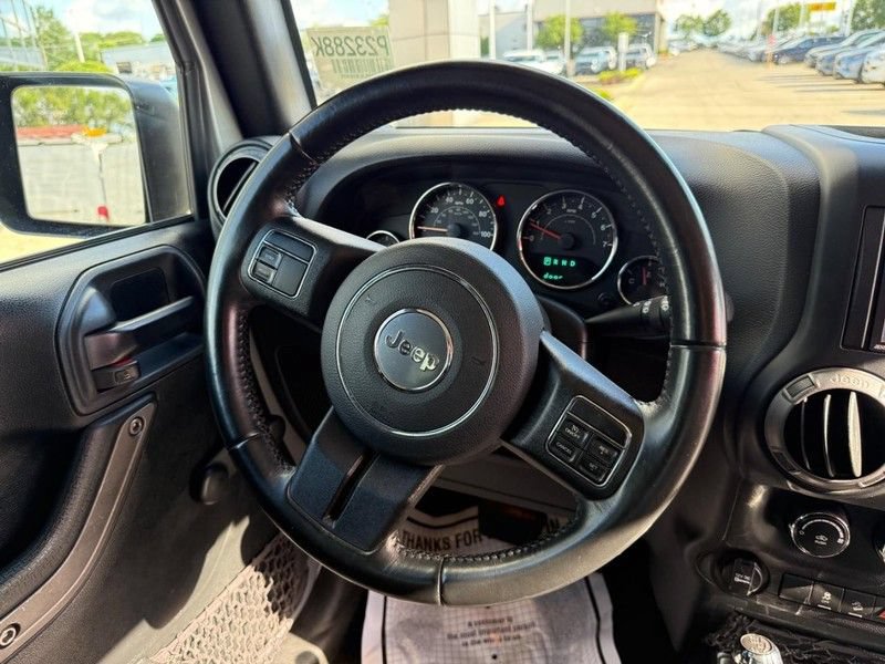 Used 2018 Jeep Wrangler Sport AWD/4WD image 14