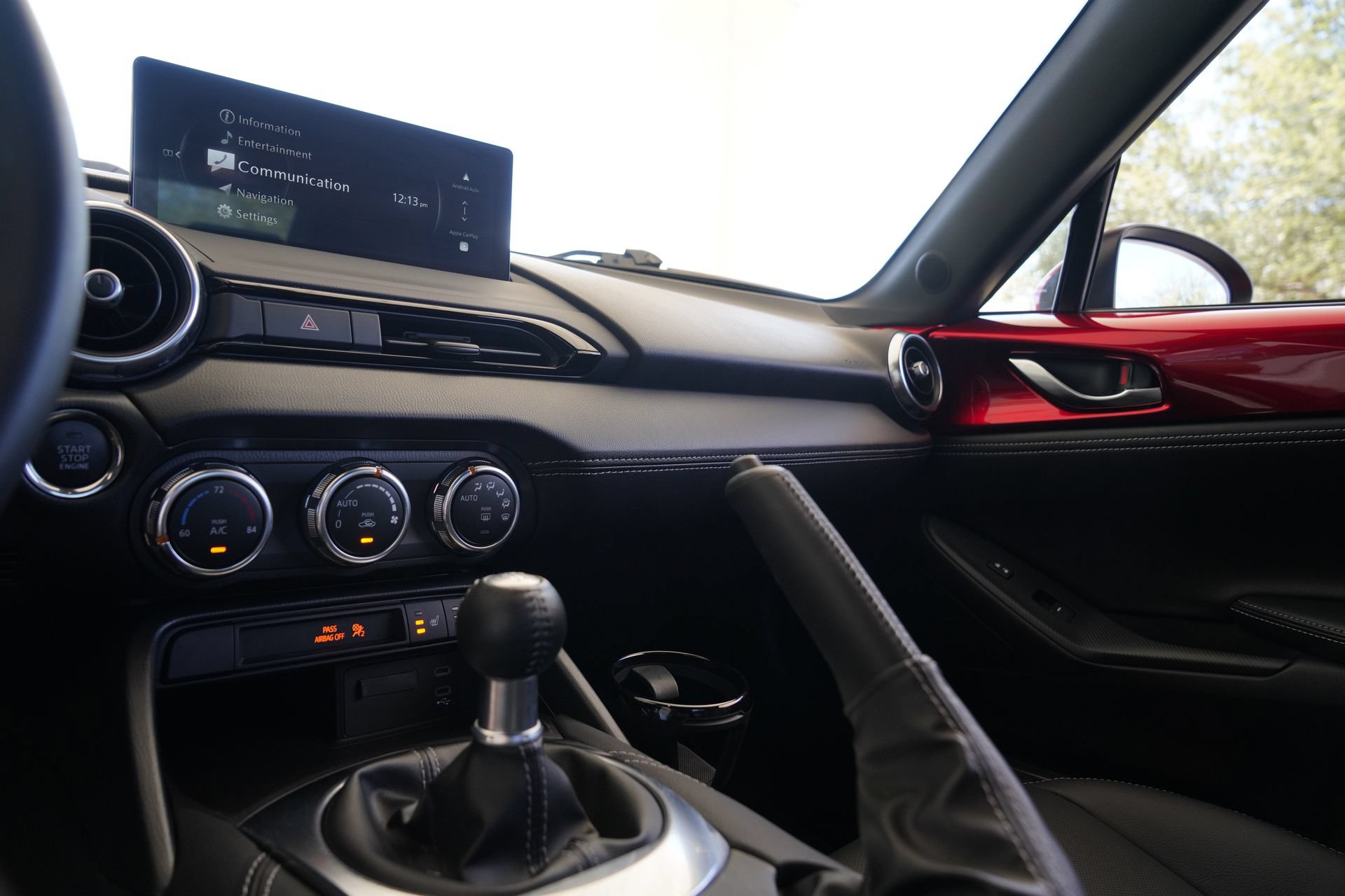 Used 2025 MAZDA MX-5 Miata Grand Touring RWD image 18