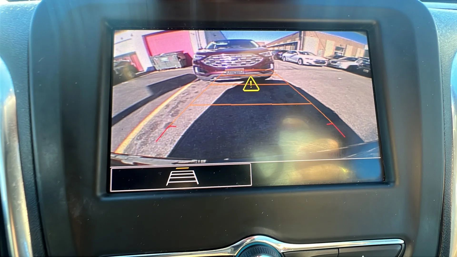 Used 2023 Chevrolet Equinox LT w/ Driver Convenience Package image 21