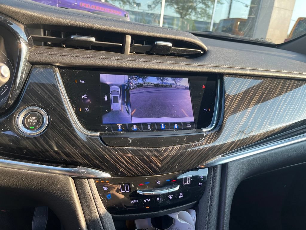 Used 2020 Cadillac XT6 Premium Luxury AWD/4WD image 13